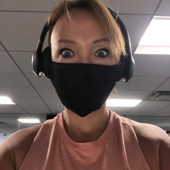 Meet your Posher, Amanda - Picture 1 of 1